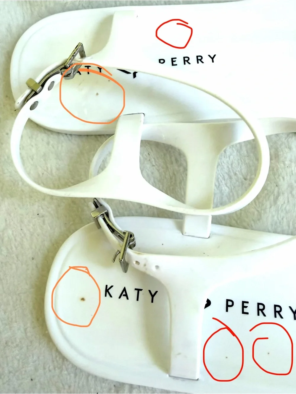 Katy Perry Daisy White Jelly Sandals Thongs Size 10 Fun Beach Shoes